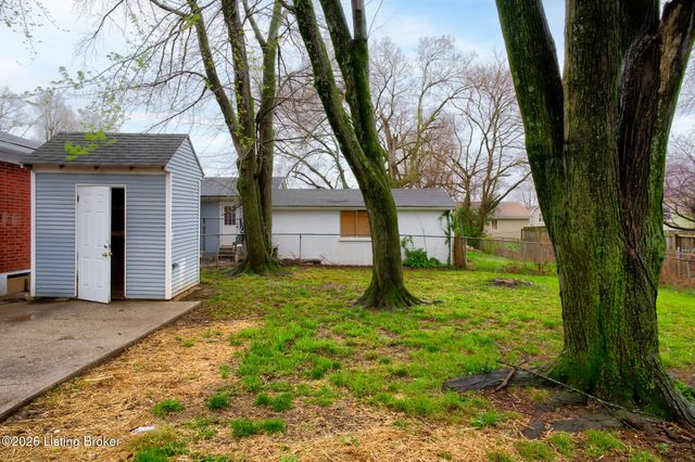 1311 Scholar St, Louisville, KY 40213