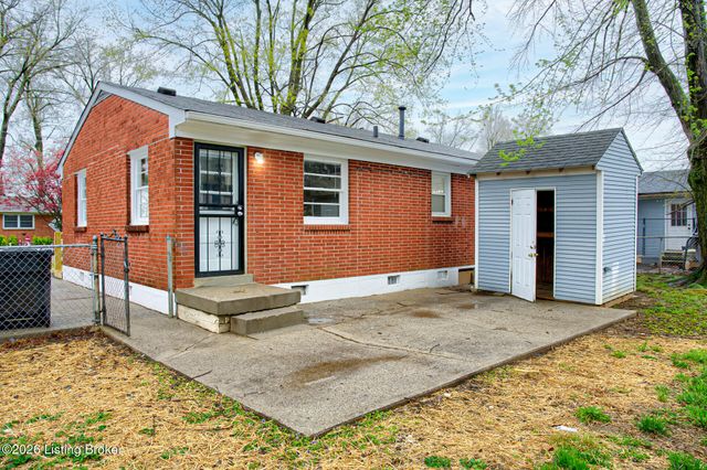 1311 Scholar St, Louisville, KY 40213