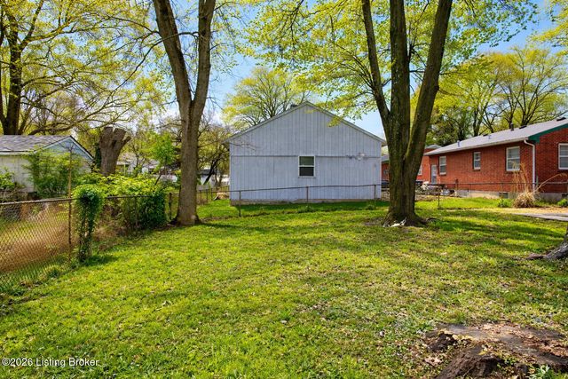 1311 Scholar St, Louisville, KY 40213