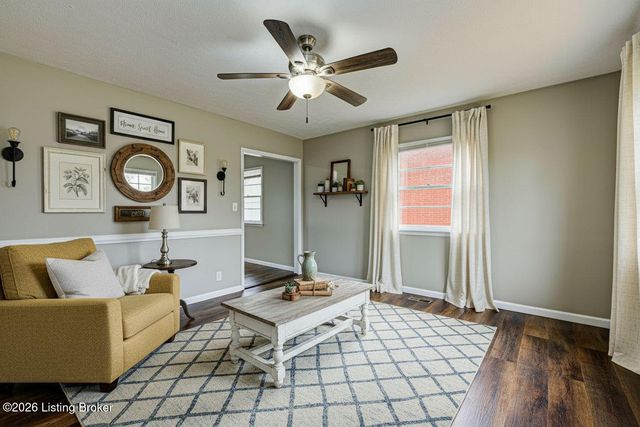 1311 Scholar St, Louisville, KY 40213