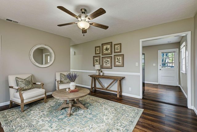 1311 Scholar St, Louisville, KY 40213