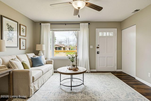 1311 Scholar St, Louisville, KY 40213