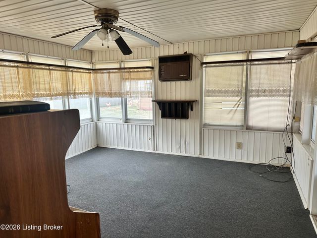 909 W Indian Trail, Louisville, KY 40213