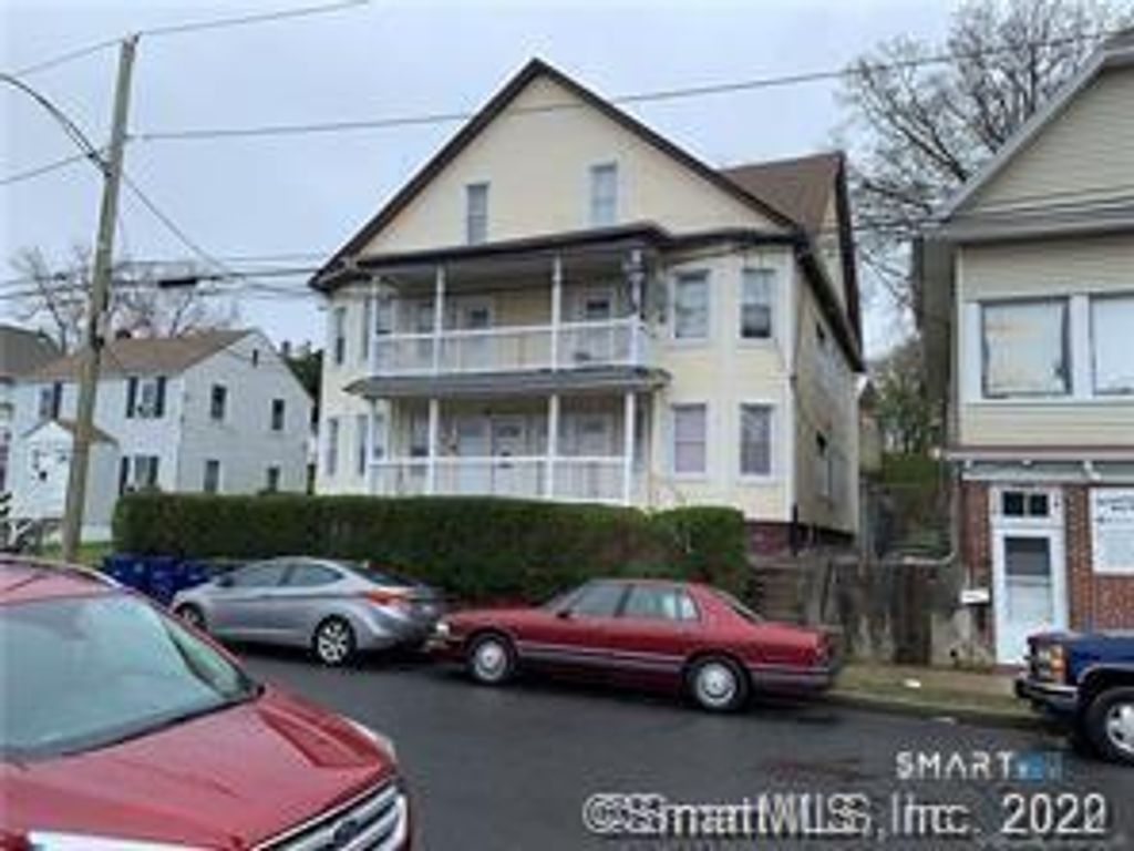 146 Dover Street 148, 3rd floor, Bridgeport, CT 06610