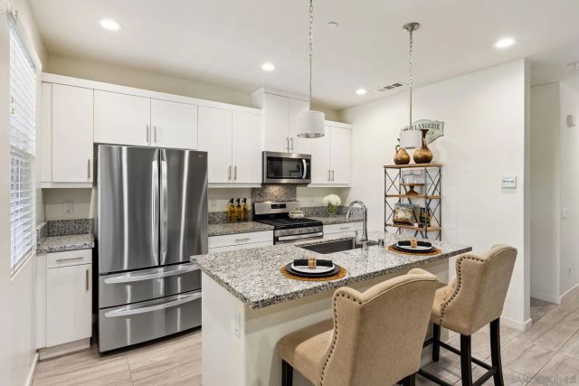 4132 Calle Arbol, Oceanside, CA 92057