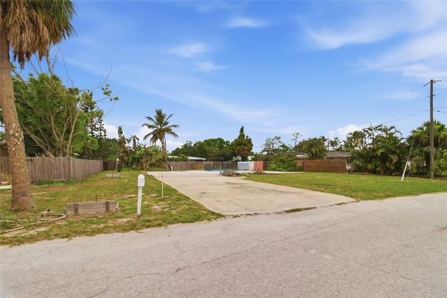 1308 62ND STREET NW, Bradenton, FL 34209