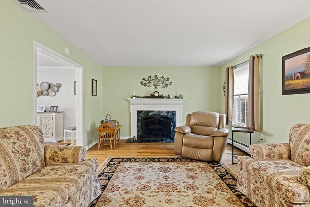 420 WILLOWGATE LN, Media, PA 19063