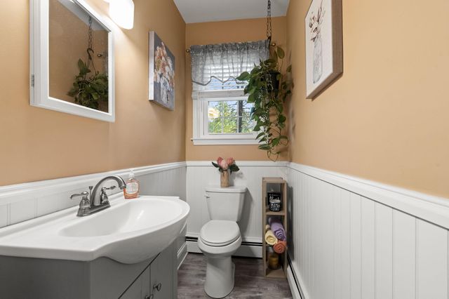 420 WILLOWGATE LN, Media, PA 19063