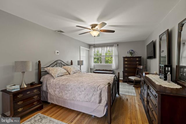 420 WILLOWGATE LN, Media, PA 19063