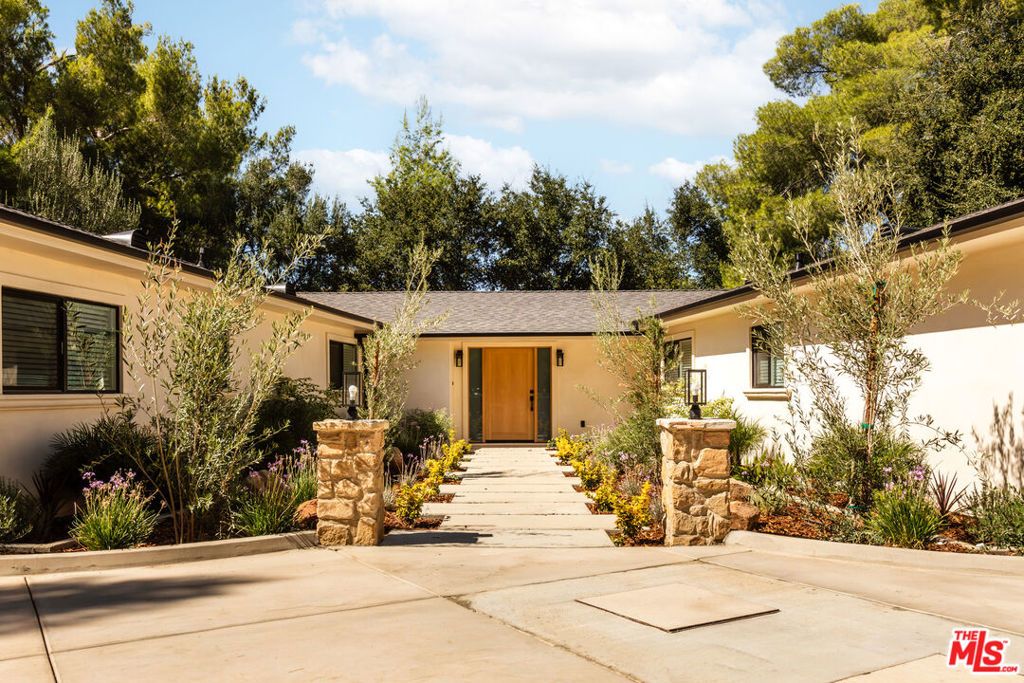 16402 Placerita Canyon Road, Newhall, CA 91321 — photo 2