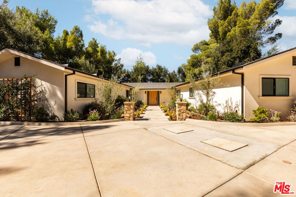 16402 Placerita Canyon Road, Newhall, CA 91321 — photo 3