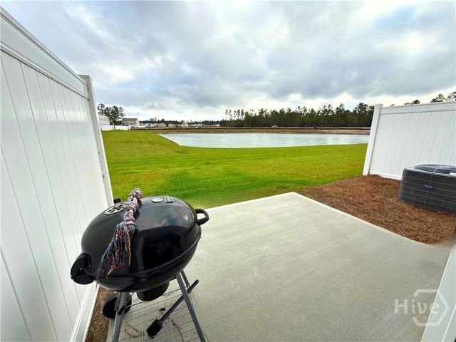 206 Coneflower Road, Bloomingdale, GA 31302