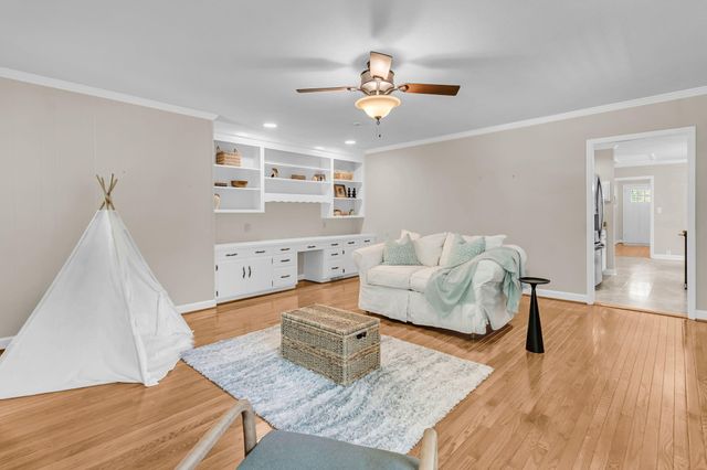 1527 Pinopolis Road, Moncks Corner, SC 29461