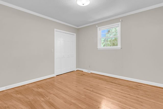 1527 Pinopolis Road, Moncks Corner, SC 29461