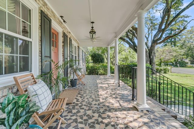 1527 Pinopolis Road, Moncks Corner, SC 29461
