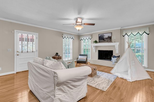 1527 Pinopolis Road, Moncks Corner, SC 29461