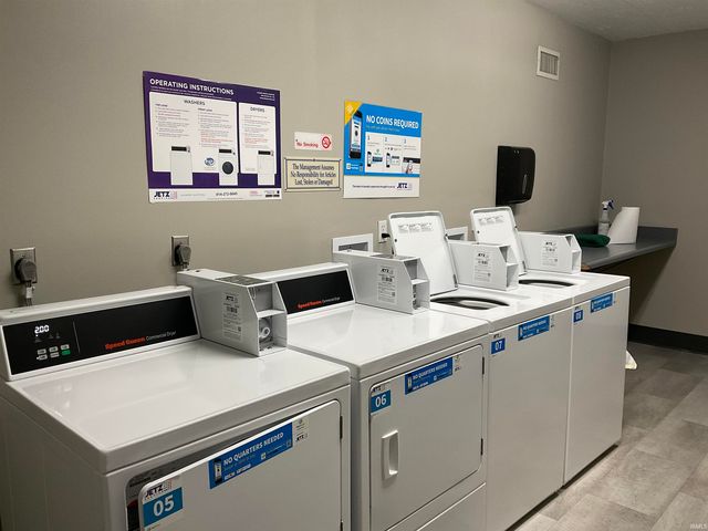 112 W Washington Blvd Apt 319, Fort Wayne, IN 46802