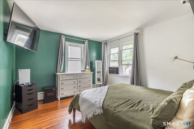 35 Cove Street, West Haven, CT 06516