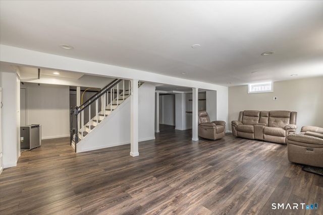 35 Cove Street, West Haven, CT 06516