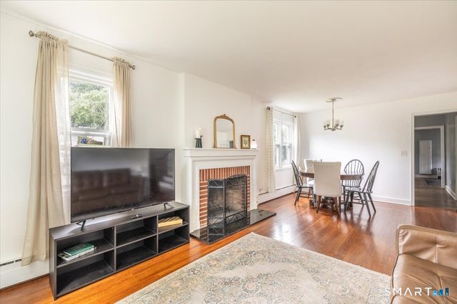 35 Cove Street, West Haven, CT 06516
