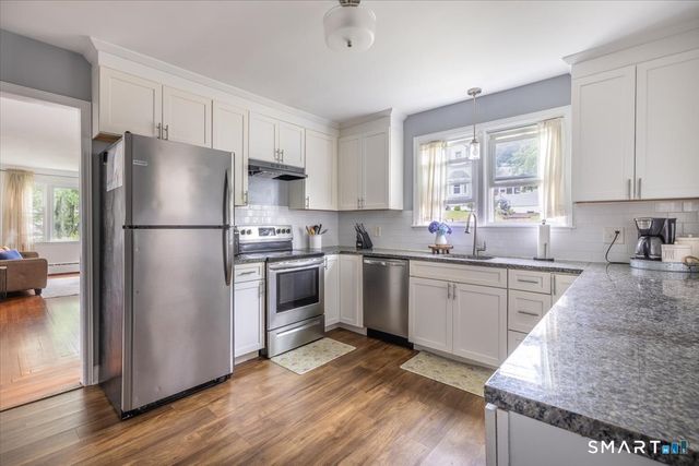 35 Cove Street, West Haven, CT 06516