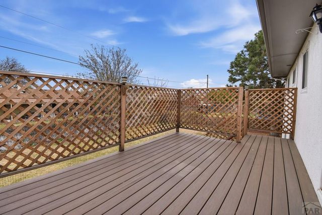 2130 Oakwood Lane, Pueblo, CO 81005