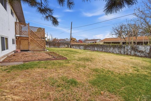 2130 Oakwood Lane, Pueblo, CO 81005