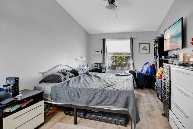 3124 S SEMORAN BOULEVARD 208, Orlando, FL 32822