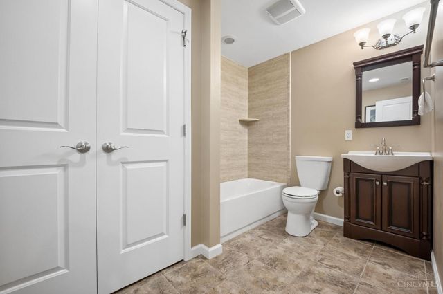 9756 Crooked Creek Drive, Clearcreek Twp., OH 45458