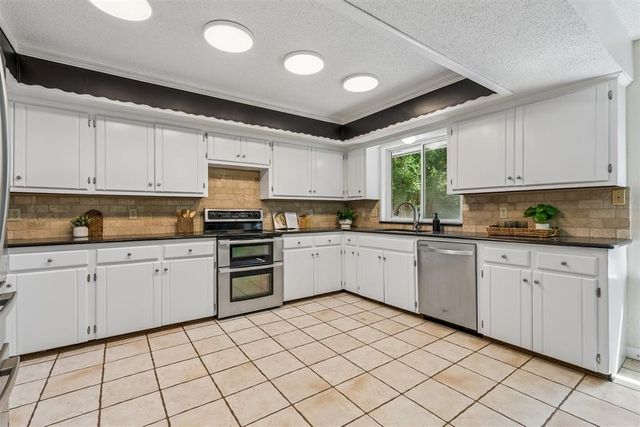 1224 Morrison Trail, Edmond, OK 73012