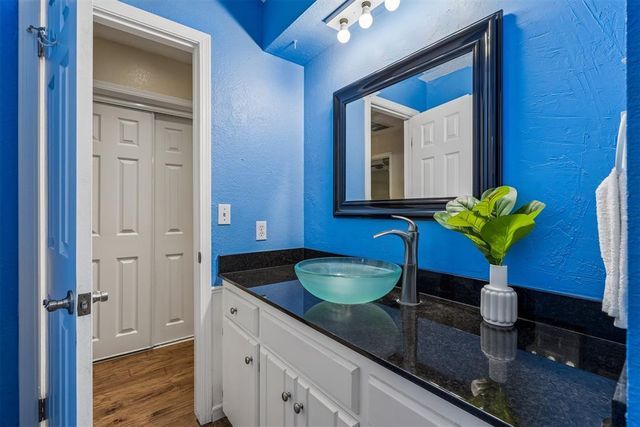 1224 Morrison Trail, Edmond, OK 73012