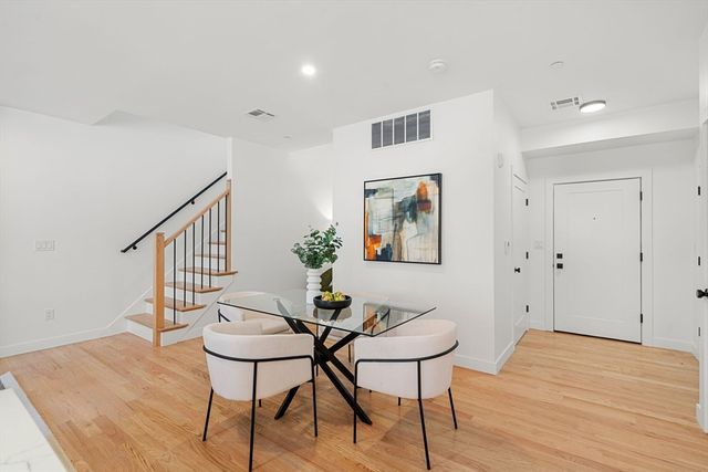 122 Washington St Twenty-two, Weymouth, MA 02188