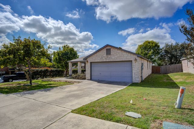 145 Stream Crossing, Cibolo, TX 78108