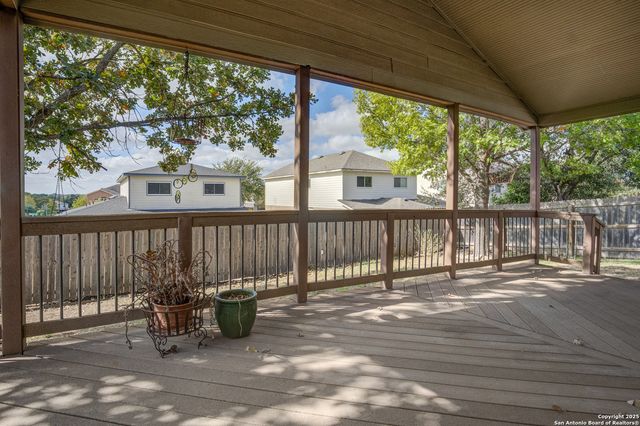 145 Stream Crossing, Cibolo, TX 78108