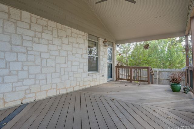 145 Stream Crossing, Cibolo, TX 78108