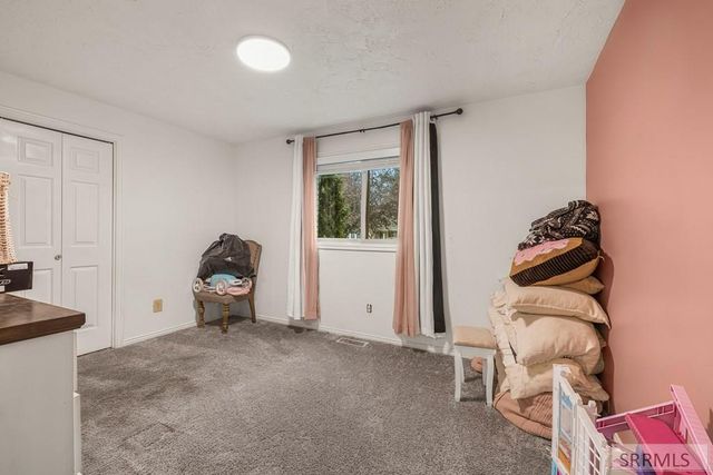 218 S Teton Avenue, Sugar City, ID 83448