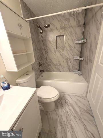 4715 STILL PL, Woodbridge, VA 22193