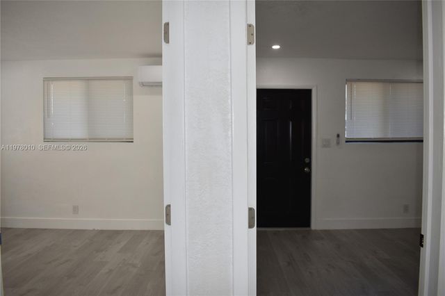 900 NW 8th Ave 3, Pompano Beach, FL 33060