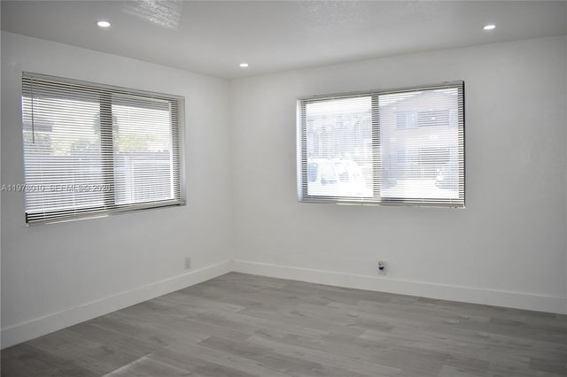 900 NW 8th Ave 3, Pompano Beach, FL 33060