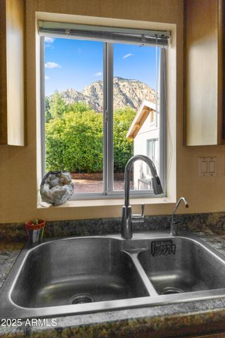 2820 Raven Road, Sedona, AZ 86336