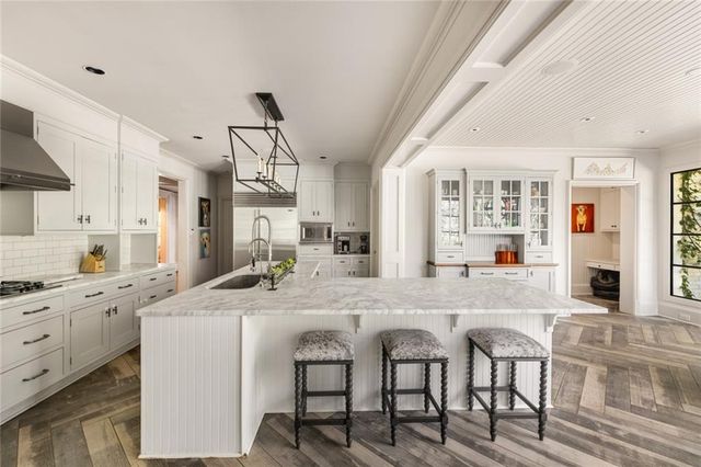 3540 Tuxedo Road NW, Atlanta, GA 30305