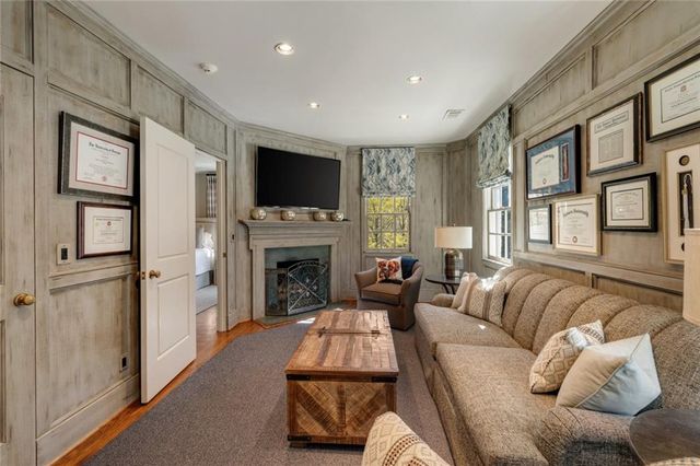 3540 Tuxedo Road NW, Atlanta, GA 30305