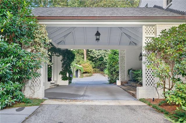 3540 Tuxedo Road NW, Atlanta, GA 30305