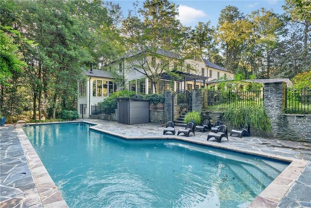 3540 Tuxedo Road NW, Atlanta, GA 30305