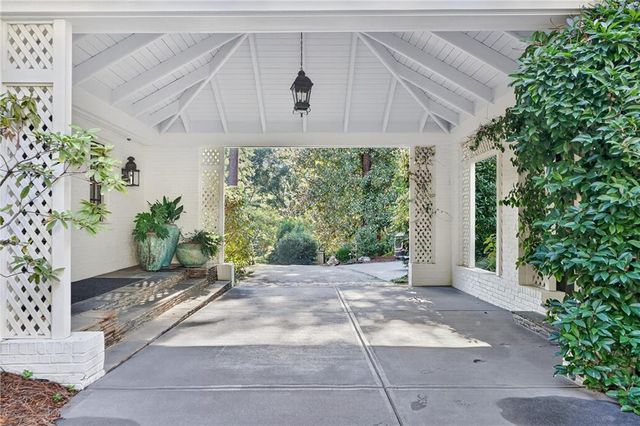 3540 Tuxedo Road NW, Atlanta, GA 30305