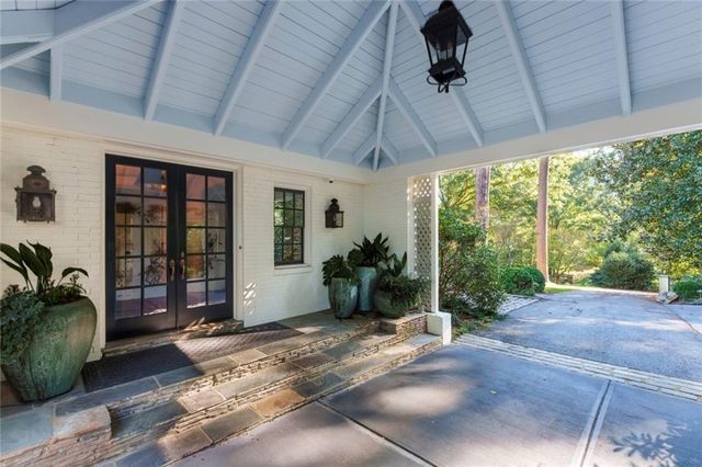 3540 Tuxedo Road NW, Atlanta, GA 30305