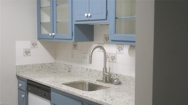 1671 Monterry PL, Newport News, VA 23608