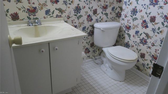 1671 Monterry PL, Newport News, VA 23608