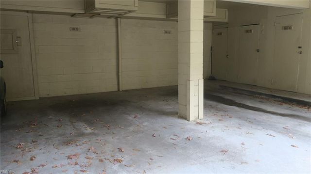 1671 Monterry PL, Newport News, VA 23608