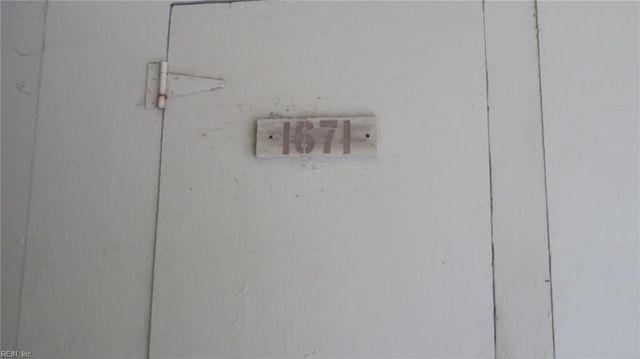 1671 Monterry PL, Newport News, VA 23608